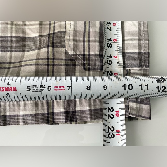 Cargo Shorts Green & Grey Plaid Casual Classic Timeless Shorts - Size 34 - Picture 7 of 7